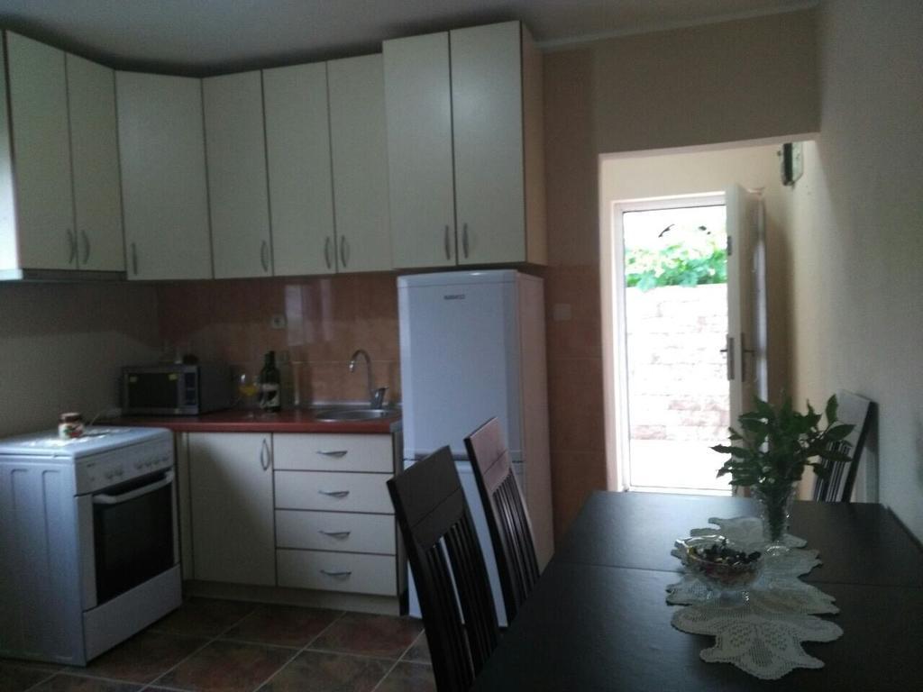 Apartmani Cuce โกตอร์ ภายนอก รูปภาพ